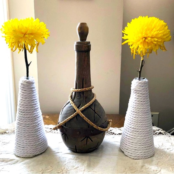 Wooden Bottle - Carved Wooden Bottle - Vintage Decor - Hand-Carved Wooden Bottle - Picture 2 of 3